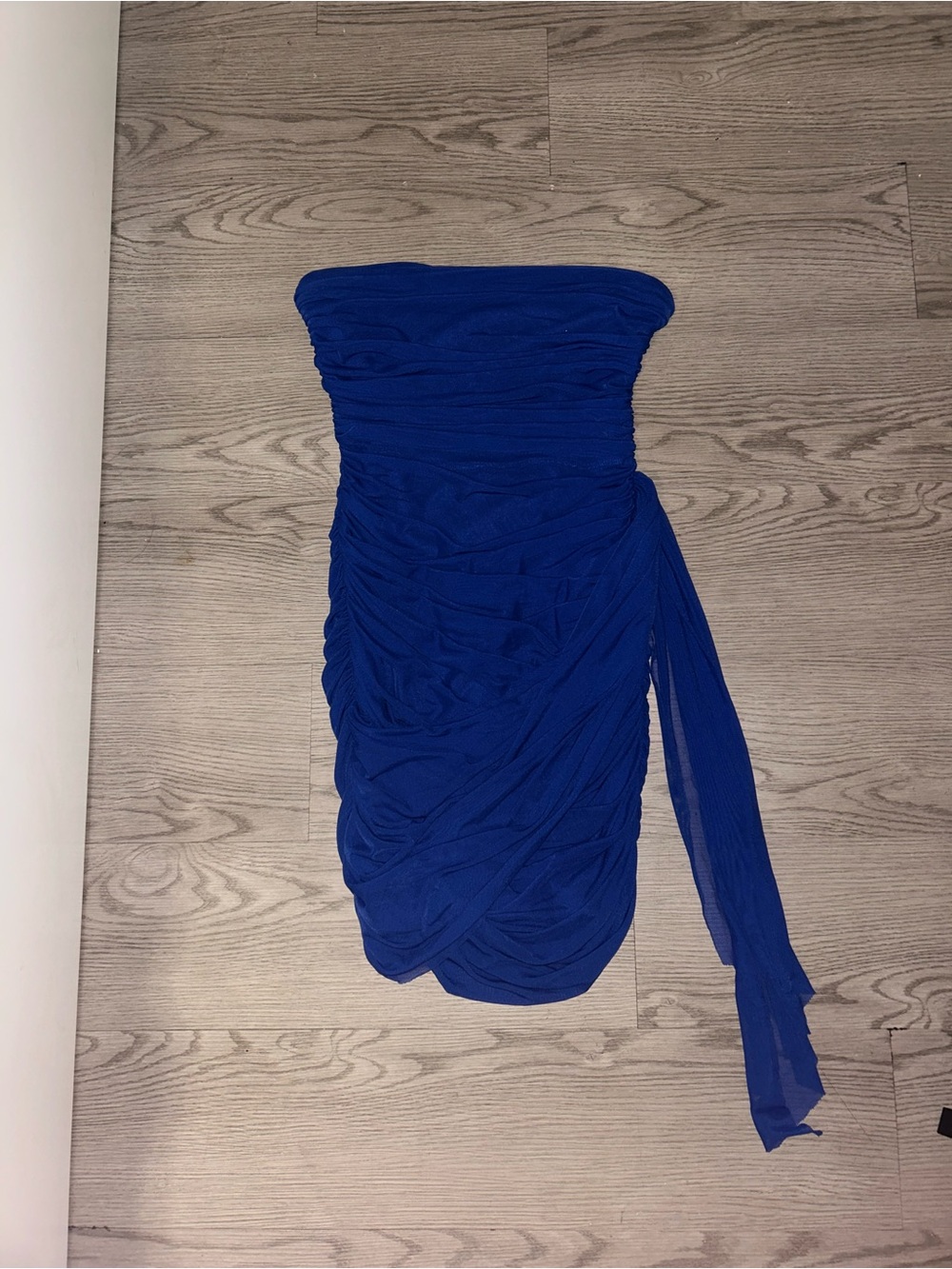 Strapless blue homecoming dress